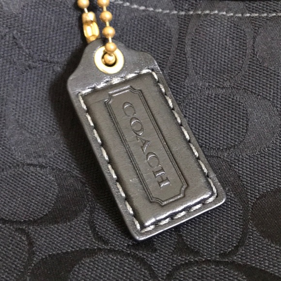 Black Coach Logo Shoulder Bag - Picture 2 of 8